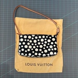LV Kusama Black and White Polka Dot Shoulder Bag with Detachable Strap